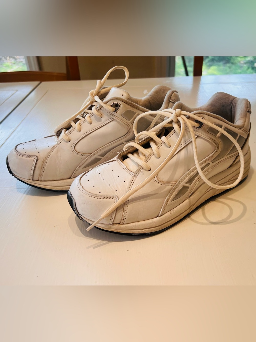Drew Force 40960-22 Women's Athletic Shoe Size 9.5W White
Gray